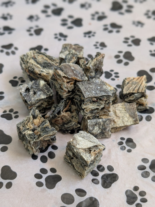 .𝑷𝒊𝒄𝒌 & 𝑴𝒊𝒙 Fish Skin Cubes