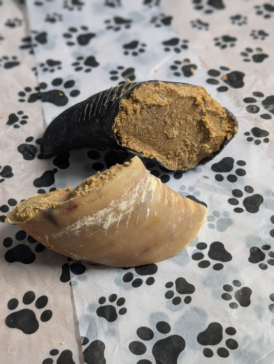 Beef Hooves - Peanut Butter filled